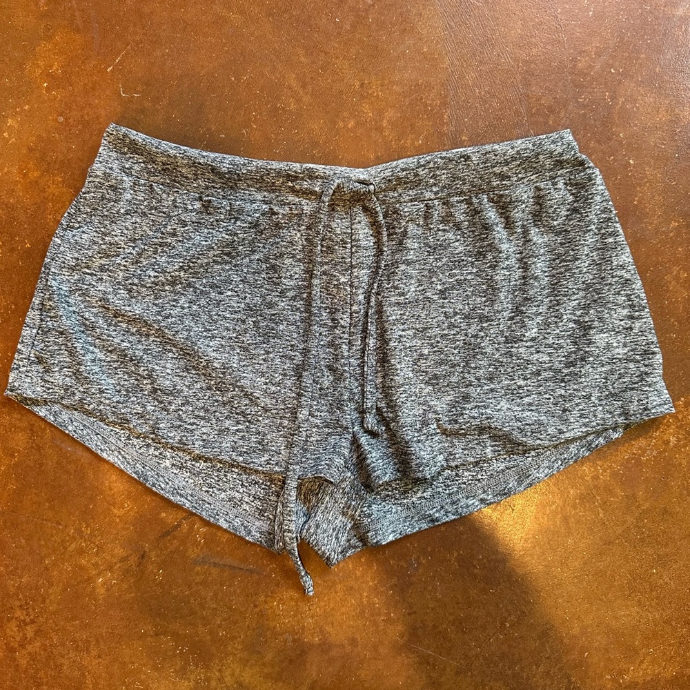 Beyond Yoga drawstring shorts